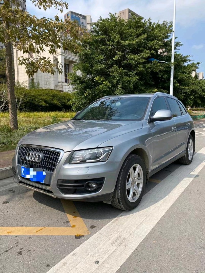 欽州11年奧迪Q52