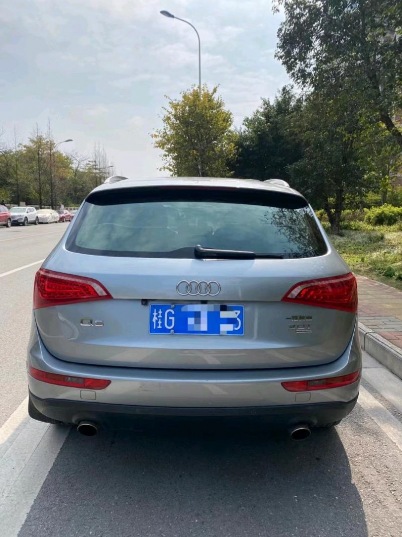 欽州11年奧迪Q55