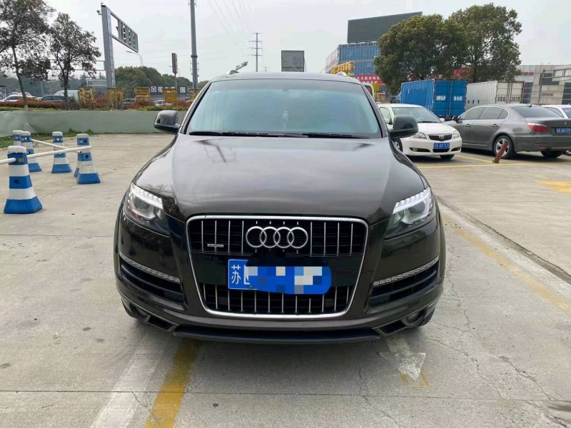 無錫12年奧迪Q71