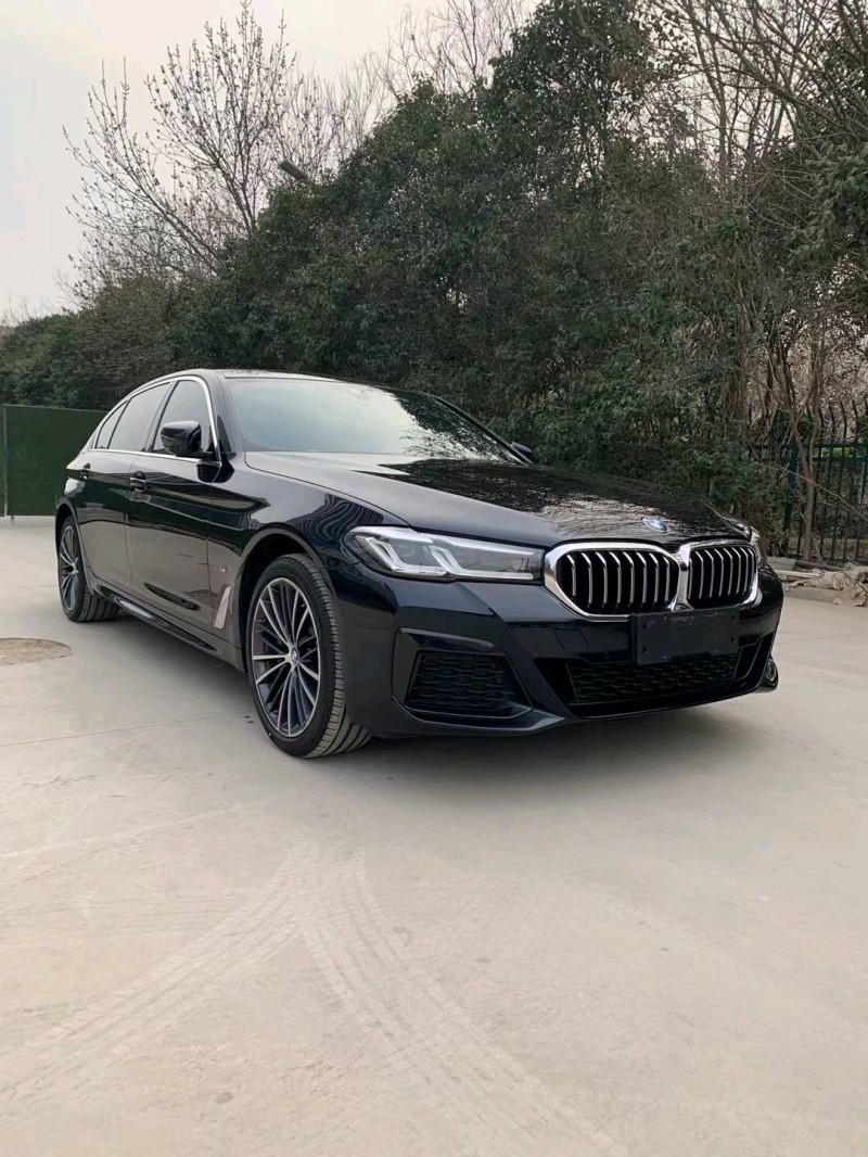 北京22年宝马5系2