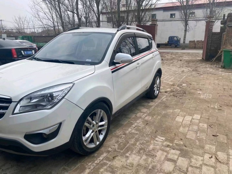 保定15年長安汽車CS352