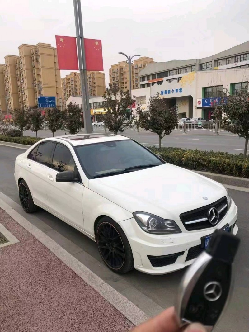 北京13年奔驰C3
