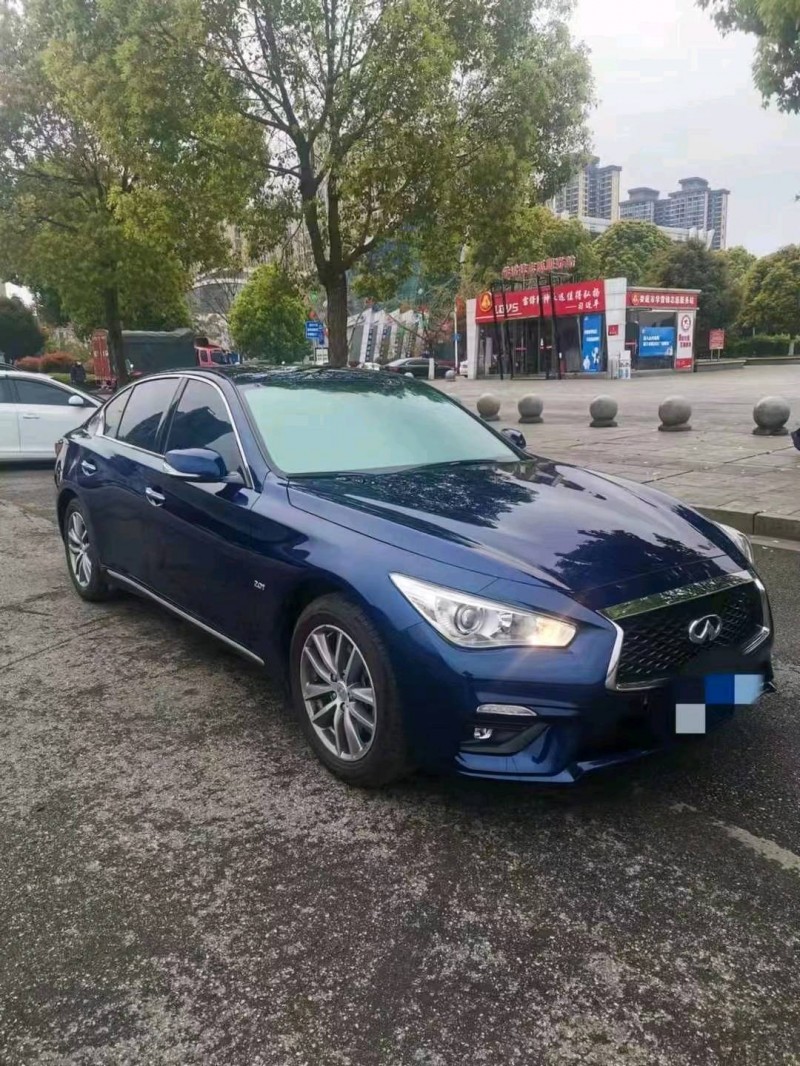 岳陽21年英菲尼迪Q50L5