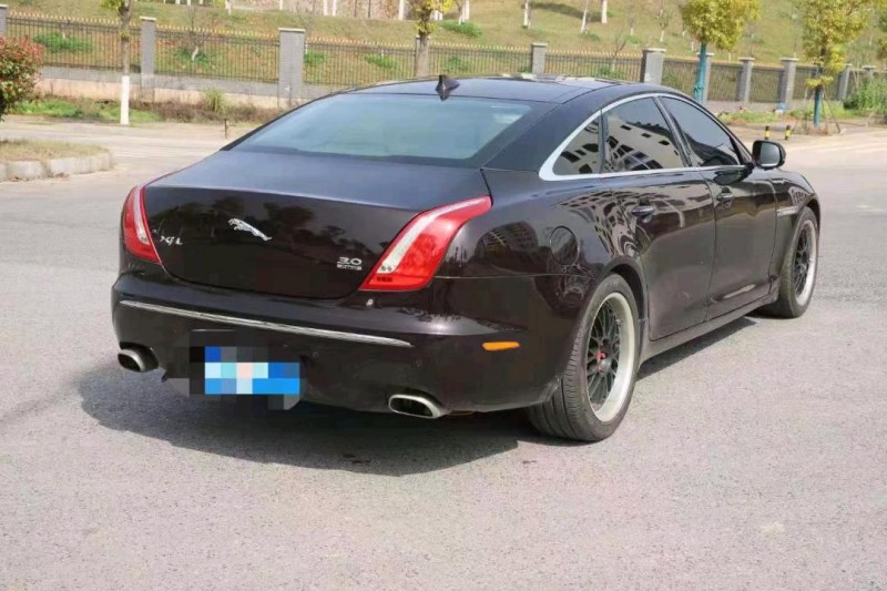 武威15年捷豹XJL4