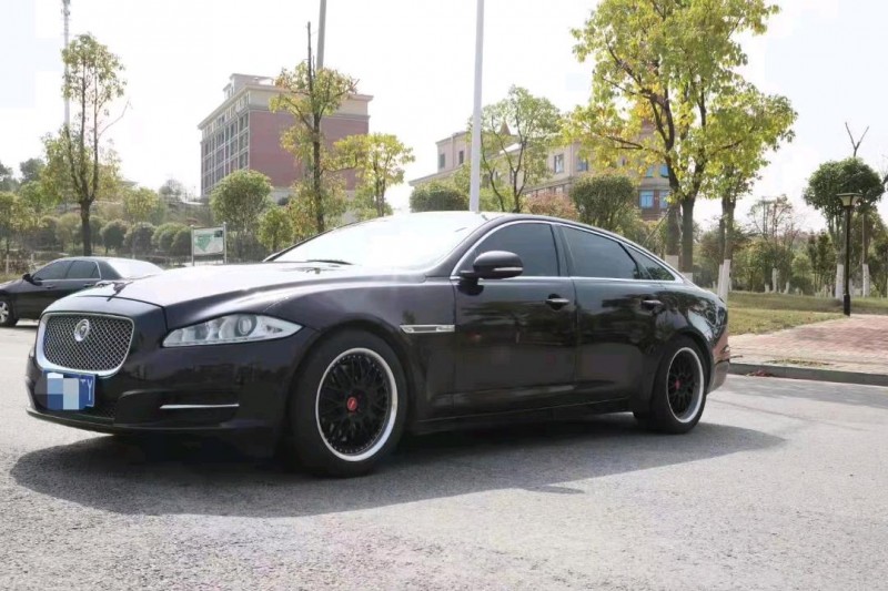武威15年捷豹XJL7