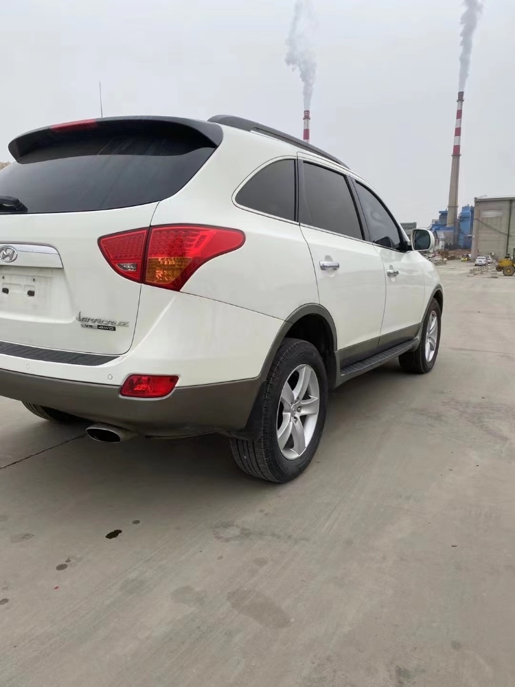 济宁12年现代维拉克斯7