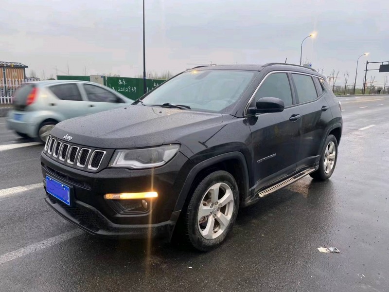 嘉興17年Jeep指南者2