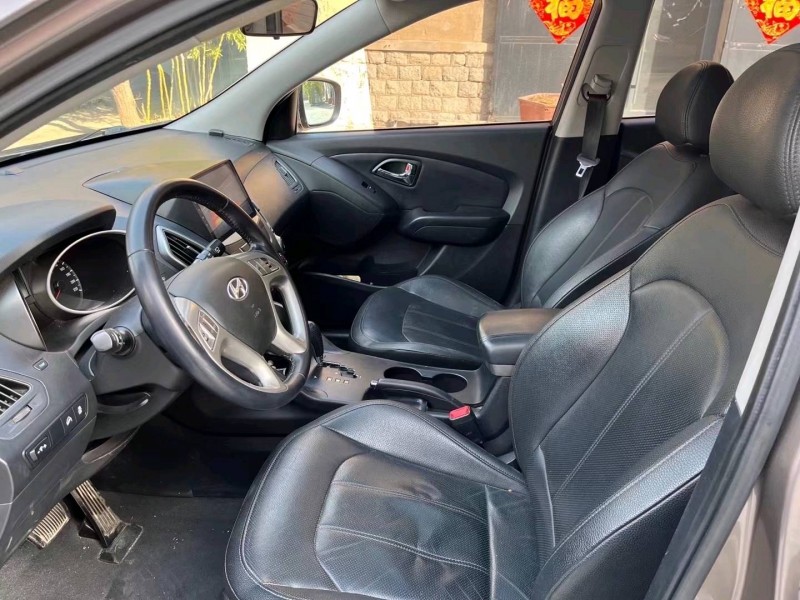 北京16年现代ix353