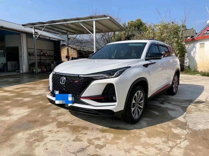 赤峰21年長安汽車CS752