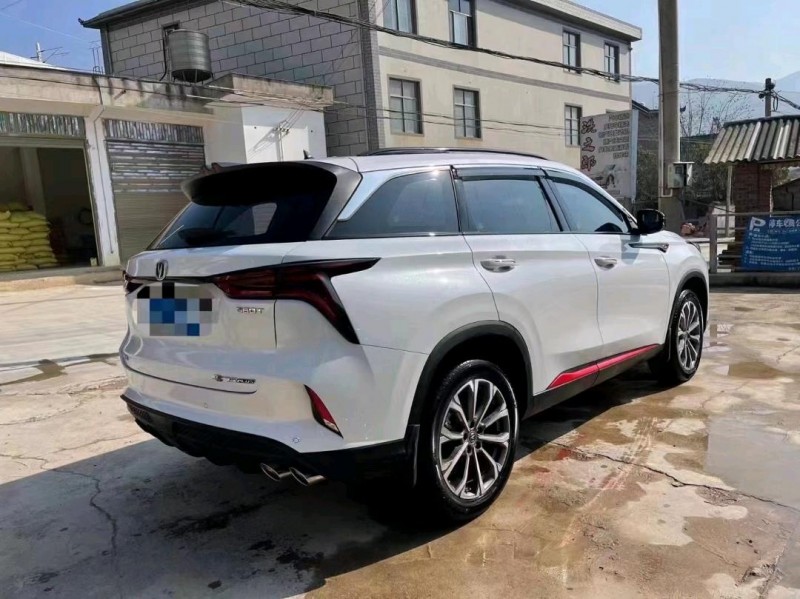 赤峰21年長安汽車CS759