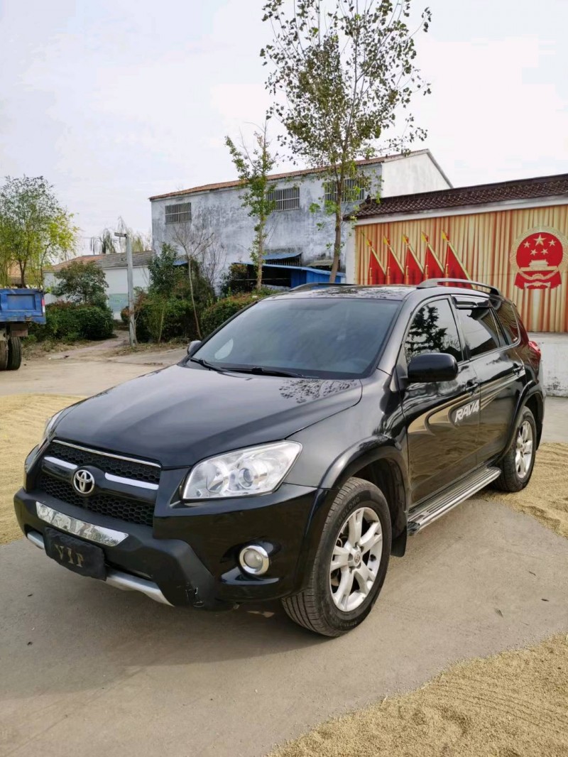 徐州12年丰田RAV42