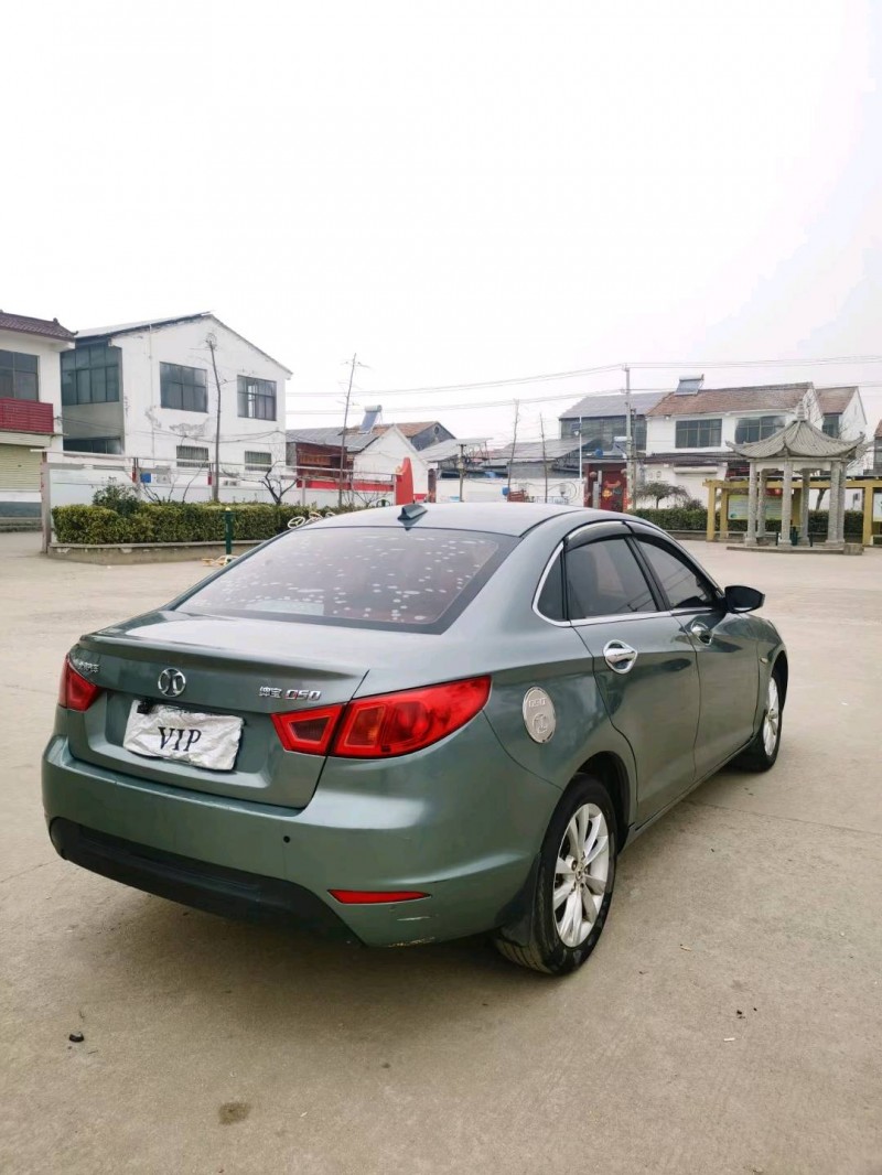 徐州15年北汽绅宝D504