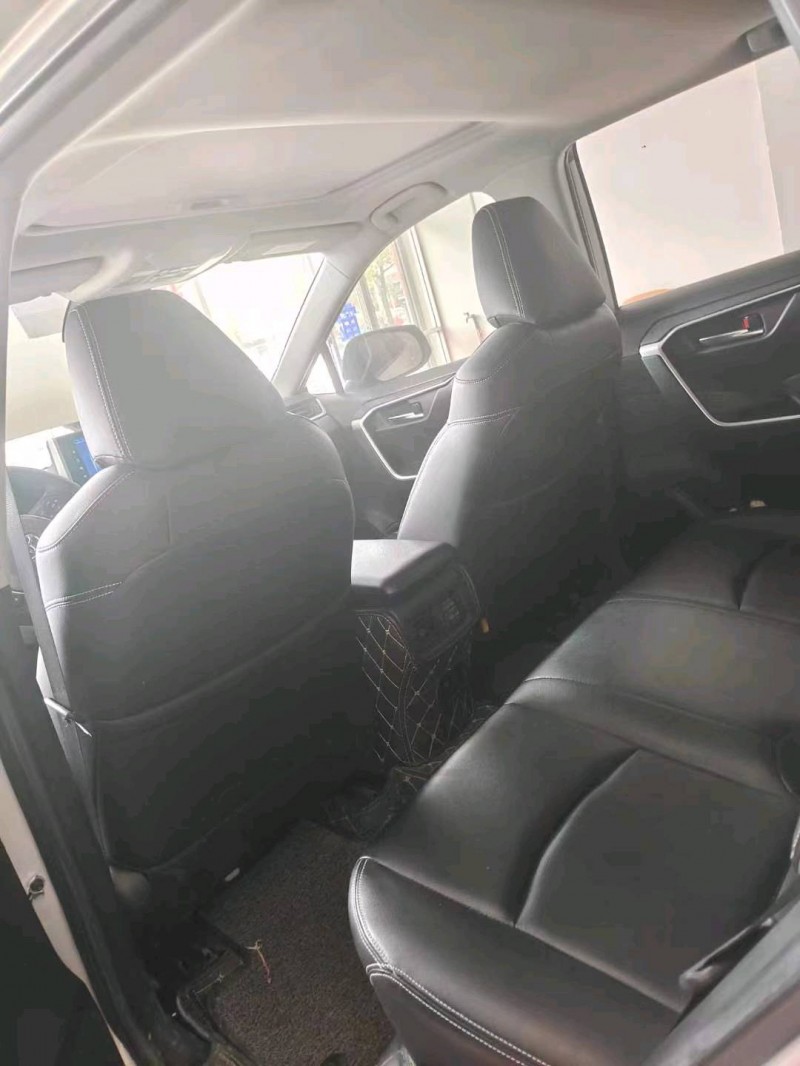 北京19年丰田RAV45