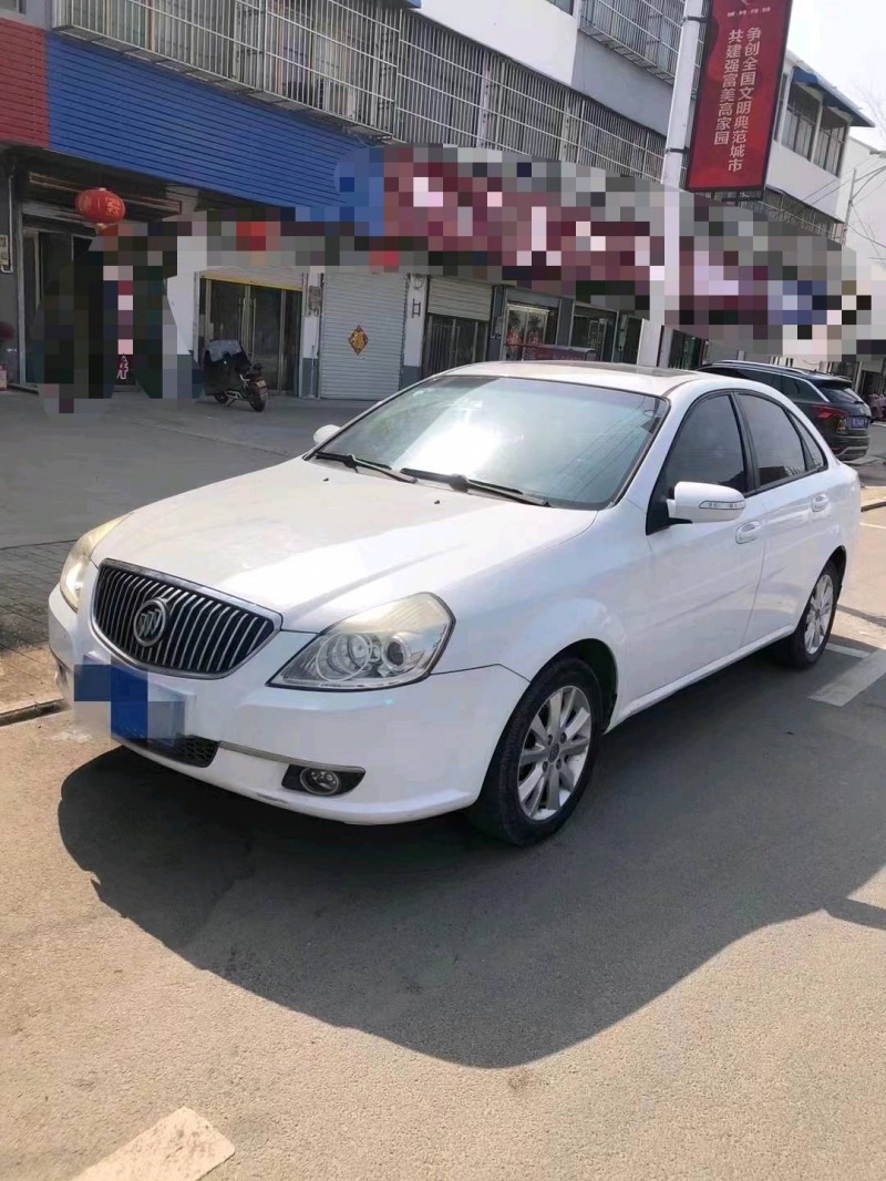 徐州13年别克凯越3