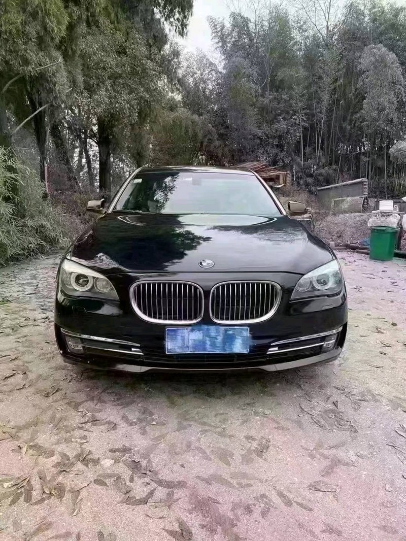 邵阳10年宝马7系1