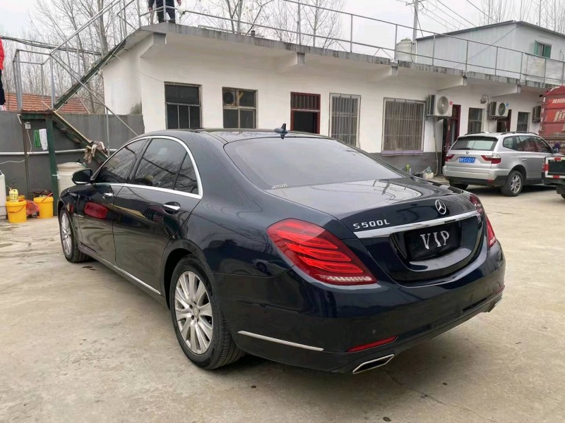 济宁14年奔驰S7
