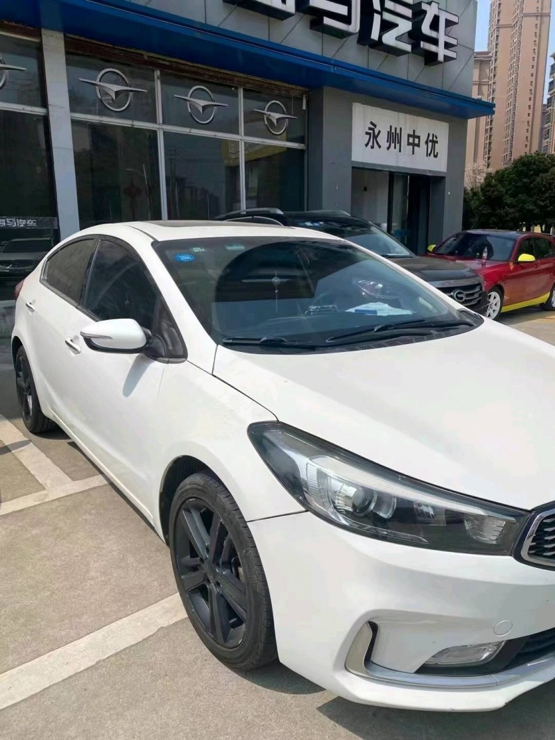 常德17年起亞K32