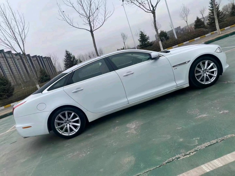 呂梁12年捷豹XJL8