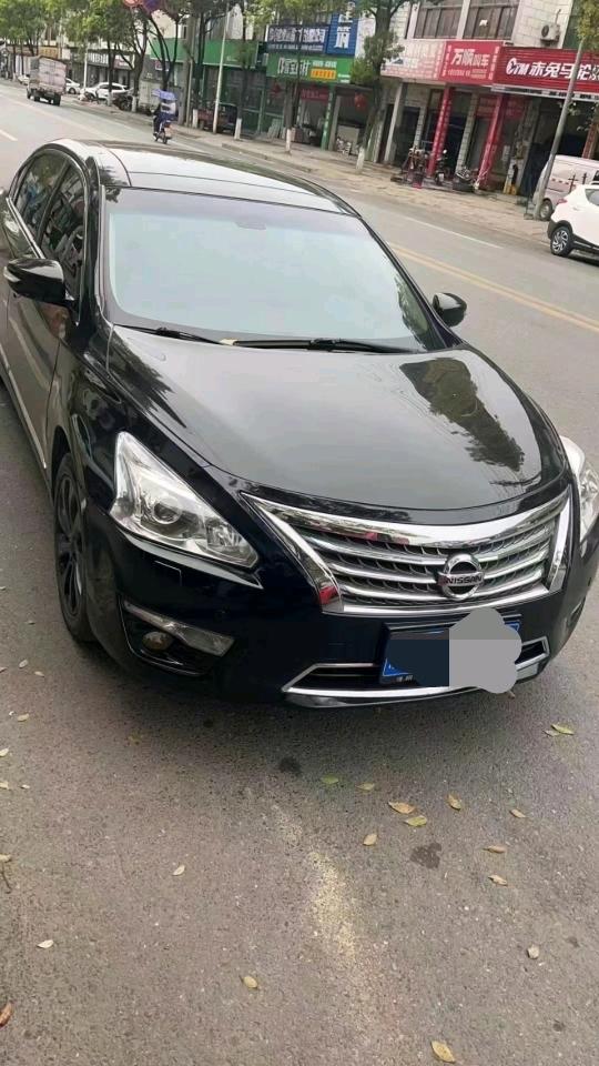 重慶14年日產天籟1