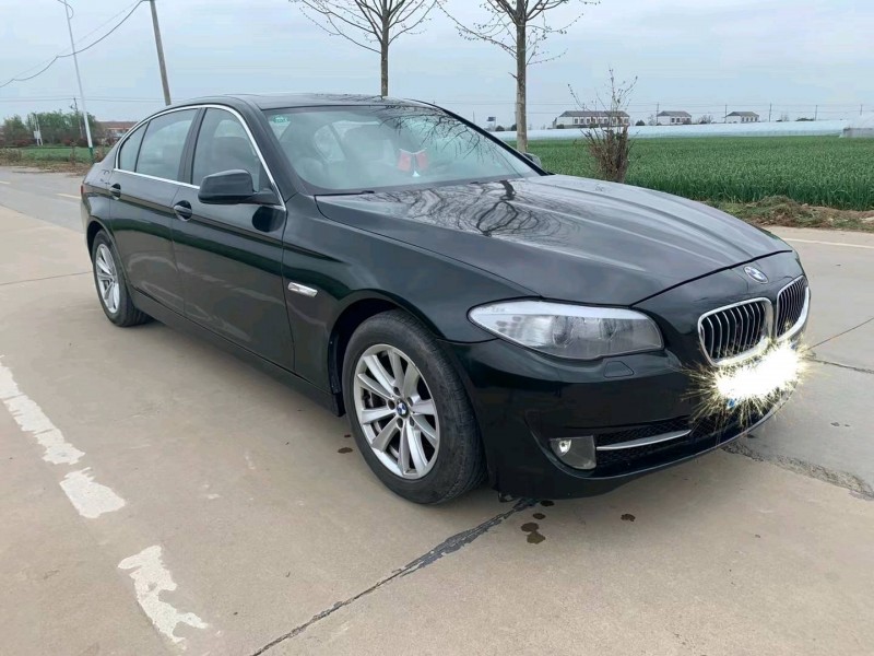 济宁13年宝马5系8