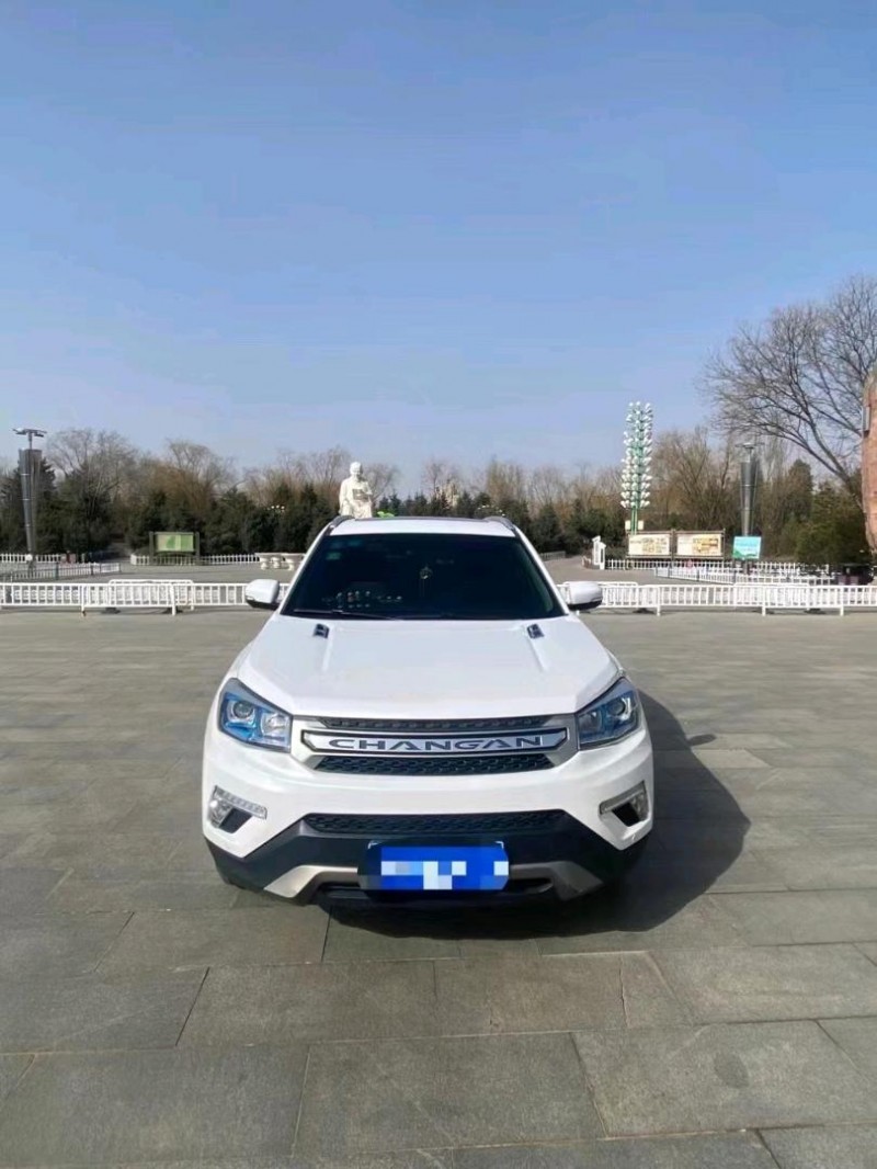 呂梁18年長安汽車CS751