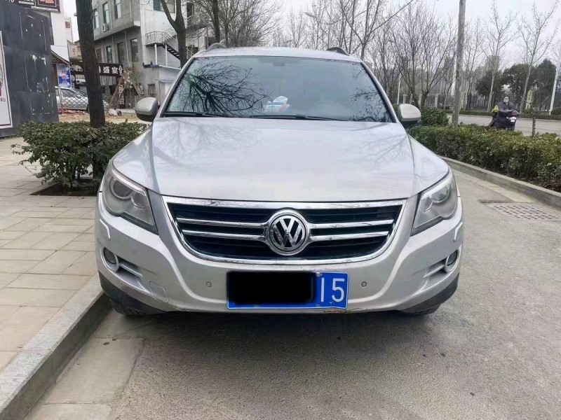 呂梁11年大眾途威1