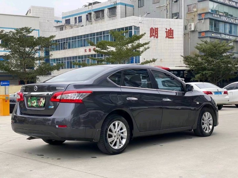 東莞13年日產軒逸8
