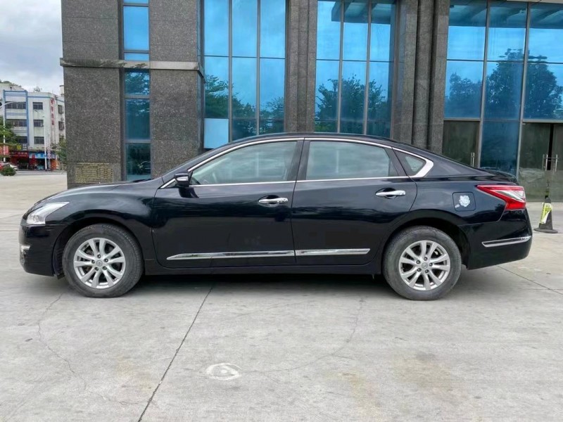 東莞14年日產天籟6