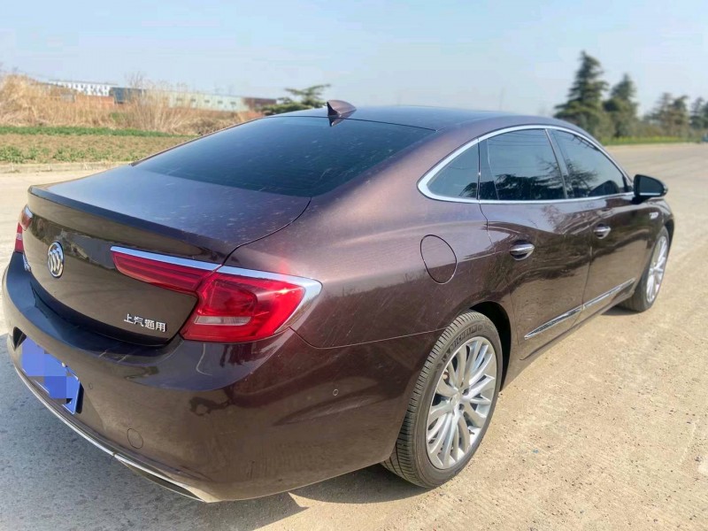 泰州18年别克君越8