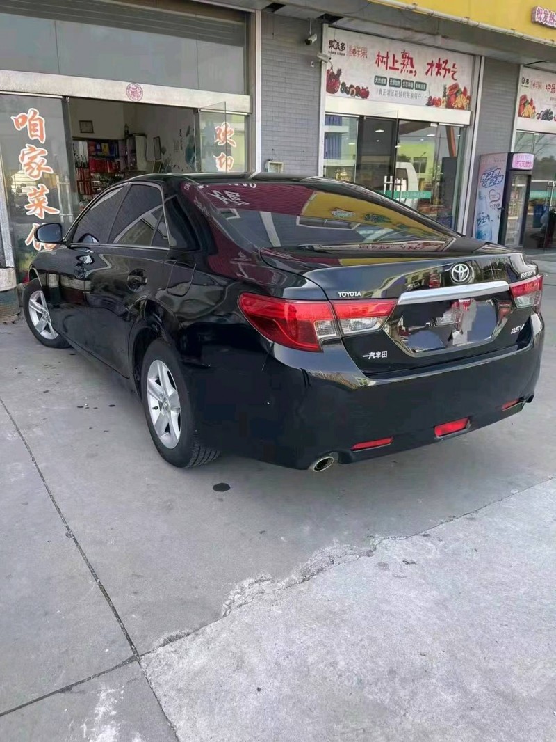 泰州14年丰田锐志8