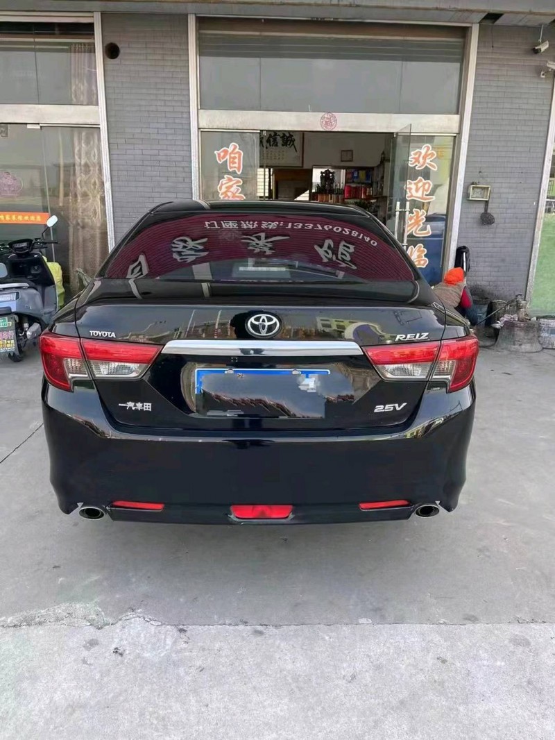 泰州14年丰田锐志9