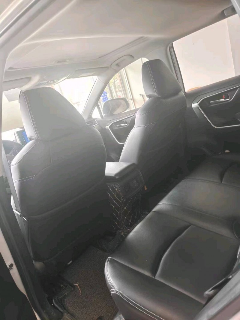 長沙19年豐田RAV42