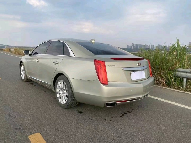 長沙17年凱迪拉克XTS6