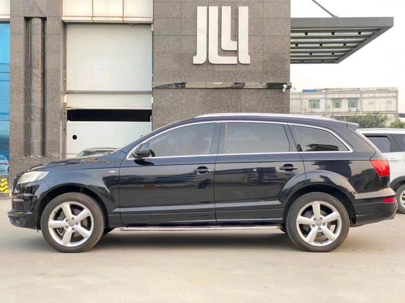 東莞13年奧迪Q74