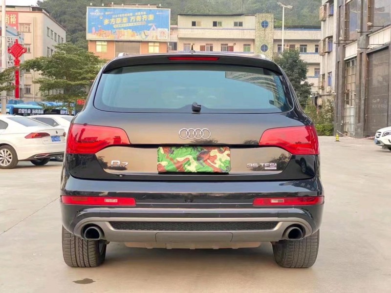 東莞13年奧迪Q79
