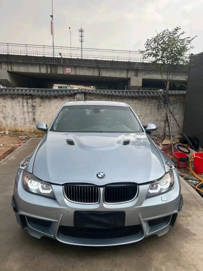 廣州09年寶馬3系9