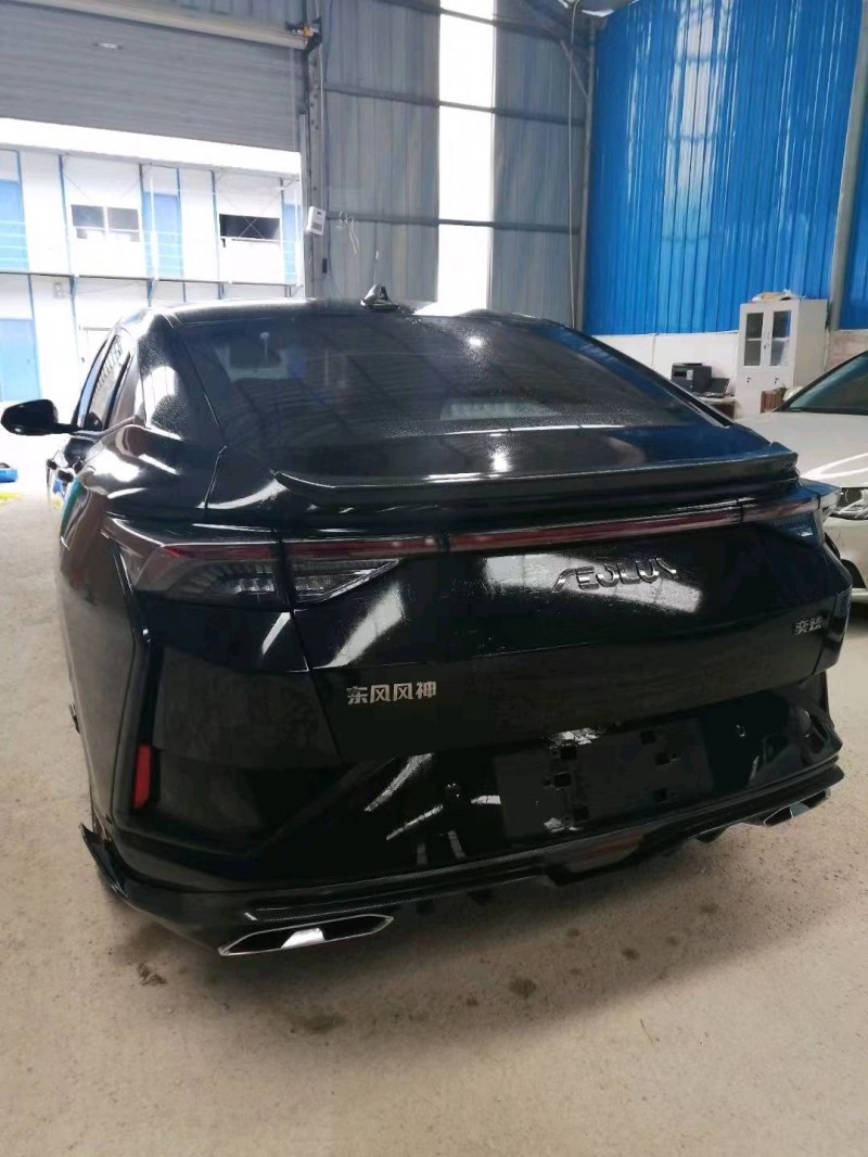 銅仁21年豐田YARiS L 致炫3