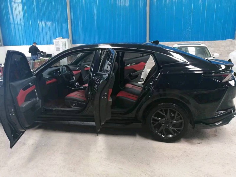 銅仁21年豐田YARiS L 致炫6