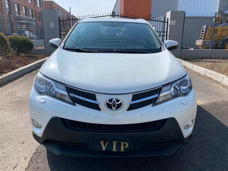 沈陽16年豐田RAV4榮放1