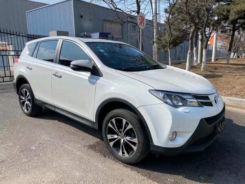 沈陽16年豐田RAV4榮放3