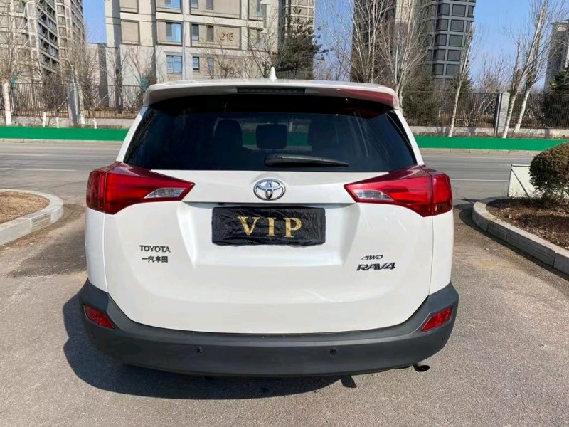 沈陽16年豐田RAV4榮放9