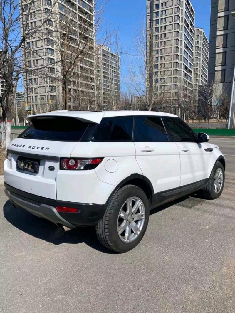 沈陽14年路虎極光8