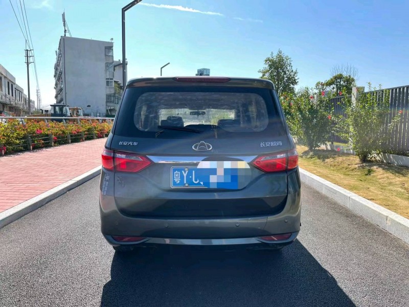 廣州16年長安汽車歐尚8