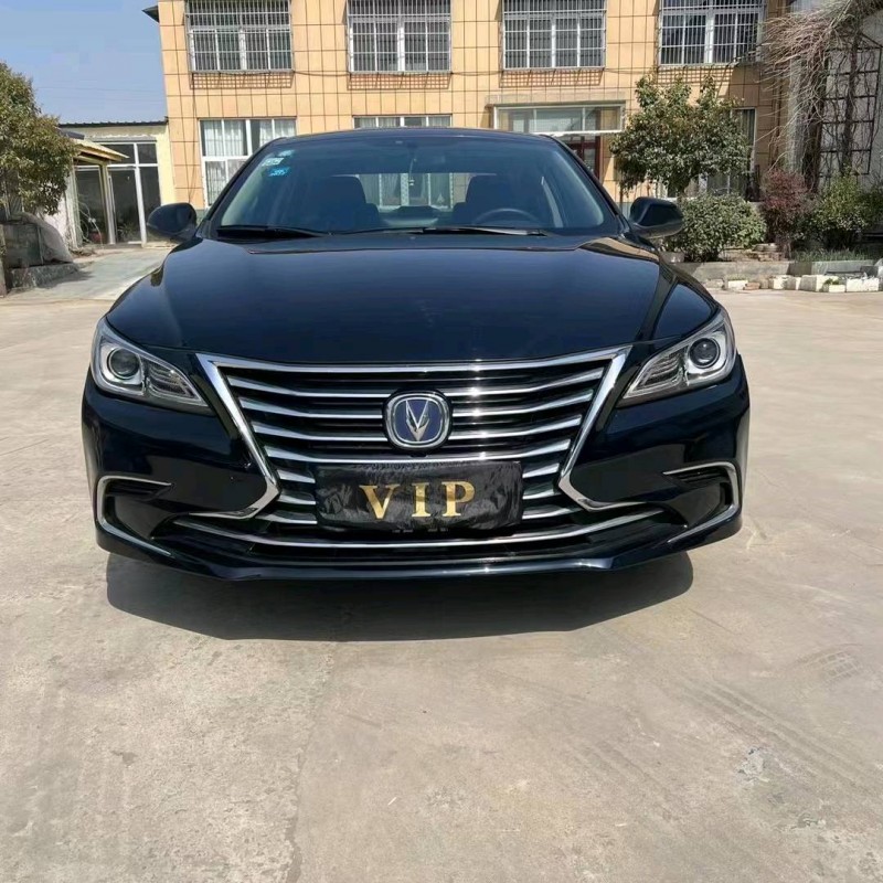 北京18年長安汽車睿騁CC1
