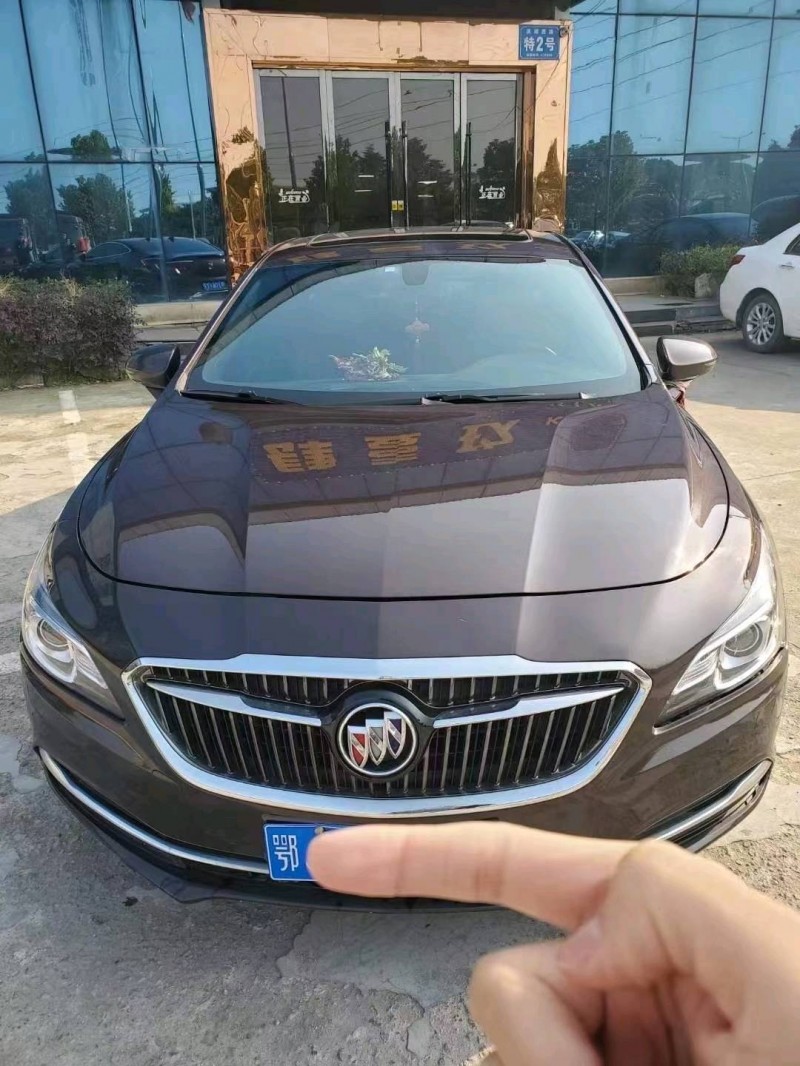 北京17年别克君越1