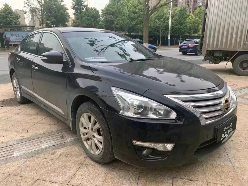 衡陽13年日產天籟2
