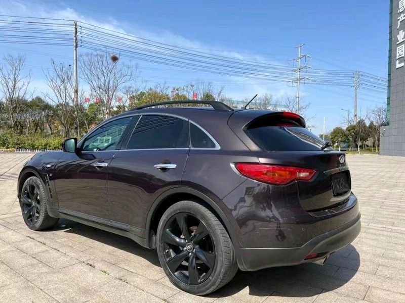 鹽城17年英菲尼迪QX708