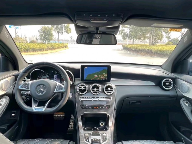 盐城19年奔驰GLC6