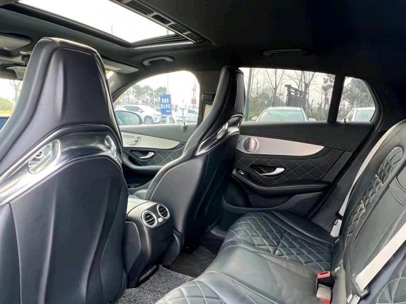 盐城19年奔驰GLC5