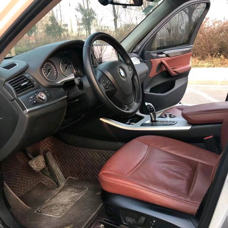 北京12年宝马X36